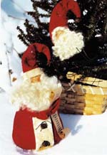 330 Santa Claus & Ornie